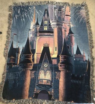 Nwot Disney Parks Cinderella’s Castle Tapestry Woven Throw Blanket