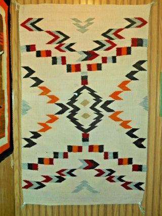 Old NAVAJO NAVAHO Indians Rug/Blanket.  Arrowheads,  Chevrons,  & Rainbow Bars.  NR 4