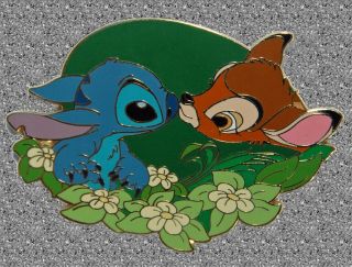 Disney Stitch & Bambi Pin - Nose To Nose - Pin Le 1000