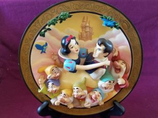 Snow White And The Seven Dwarfs Disney 60th Anniv 3d Plate " True Love,  At Last "