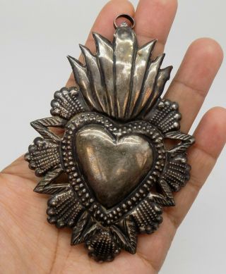 Antique Sacred Heart Jesus Ex Voto Miracle 10.  2 Grams Sterling Silver 925 F - 19