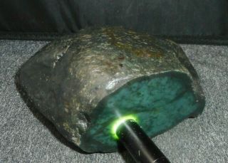 Washington State Gulf Grandeur Jade Rough,  3,  Pounds,  Translucency