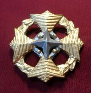 Star Trek Movie Khan Fleet Admiral Rank Pin Insignia Pip Badge Maroon Uniform