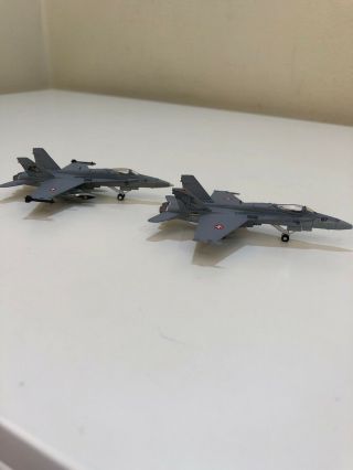 Herpa Wings 1:200 F - 18 Hornet Swiss Air Force X2 Unboxed 6