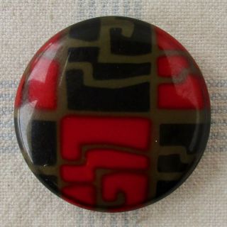 1 1/2 " Red & Black Celluloid Tight Top Button