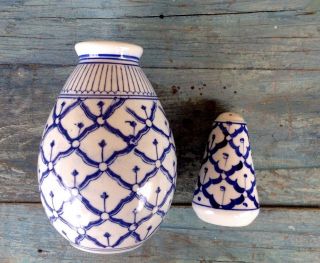 Thai – Siamese Ceramic Pottery Set: Vase & Salt Shaker,  Hand Painted Blue