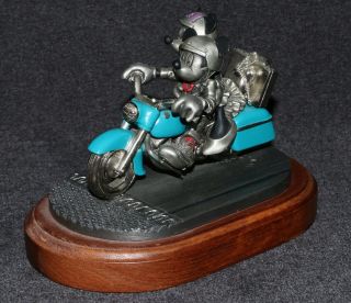 Disney 1994 Chilmark Pewter Statue Mickey Motorcycle Head Out On the Highway 2