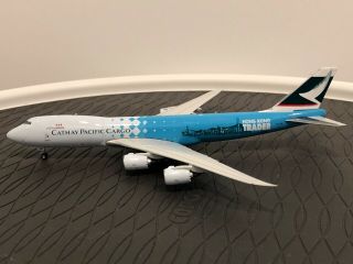 Cathay Pacific Cargo Hong Kong Trader Livery Boeing 747 - 8f Phoenix Wings 1:400