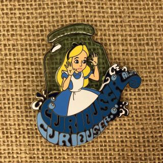 Wdi Disney Alice In Wonderland Curiouser Pin Le 250