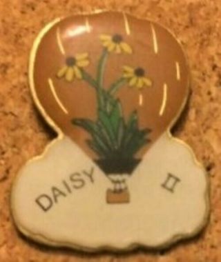 Daisy Ii Vintage Hot Air Balloon Pin