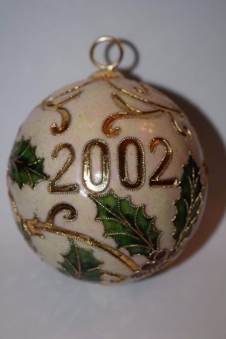 Cloisonné 2002 Holly Leaf Holiday Christmas Tree Ball Enamel Ornament