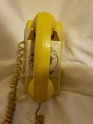 Vintage Automatic Electric Starlite Rotary Dial Wall Mount Phone Beige Gte