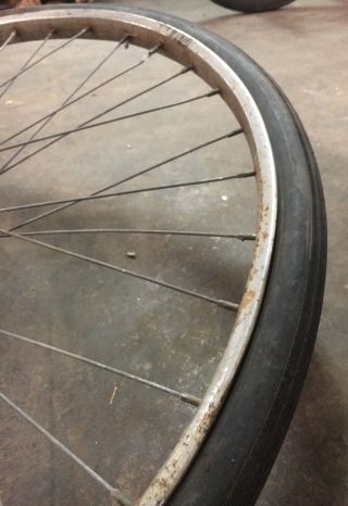 Vintage Antique Metal 26” Diameter 5 Speed Bicycle Front Tire / Wheel 1 2