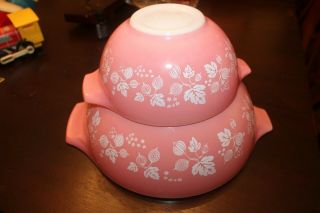 Vintage Pyrex Pink & White Gooseberry Cinderella Nesting Bowl Set - 442 - 444