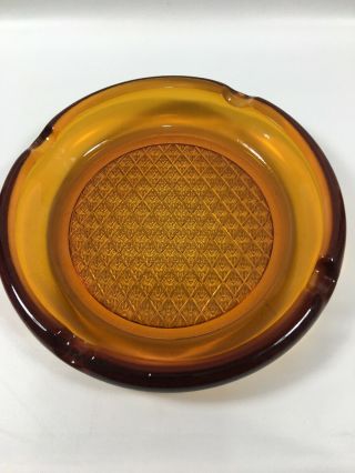 Vintage Mid - Century Amber Glass Ashtray 7 7/78