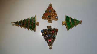 4 Awesome Jj Christmas Tree Brooches Pins