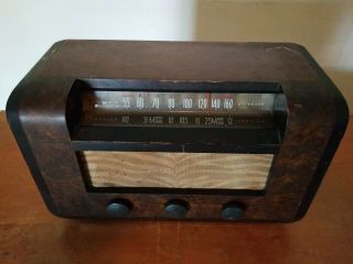 Vintage Rca Victor Model 66x3 Tube Radio -