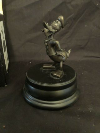Donald Duck Bronze Statue Disney Collectors Very Rare - Fast