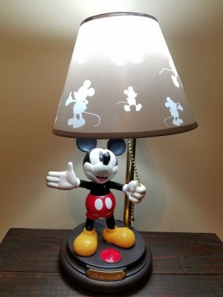 Authentic Disney Mickey Mouse Animated Talking Moving Table Lamp.  Cond