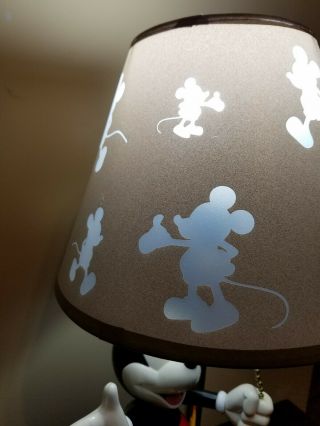 Authentic Disney Mickey Mouse Animated Talking Moving Table Lamp.  cond 4