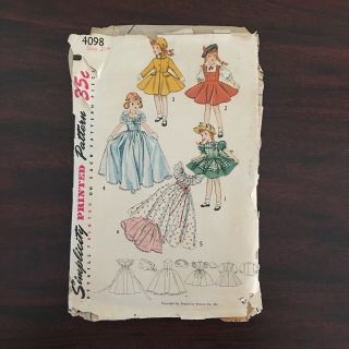 Vintage 1950s Simplicity Pattern 4098 Clothes For 21 - Inch Doll