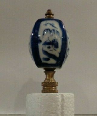 Vintage Chinese Blue And White Porcelain Lamp Finial