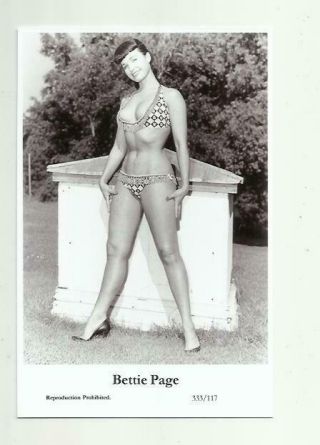 N471) Bettie Page Swiftsure (333/117) Photo Postcard Film Star Pin Up