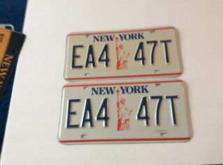 Vintage York State Red & White Liberty License Plates - Ea4 47t