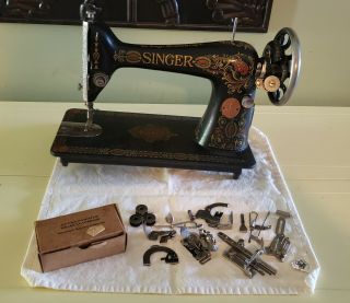 Vintage Singer Model Redeye 66 Sewing Machine