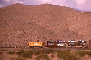 Up Union Pacific Railroad Freight Train Caboose 1980 Photo Slide