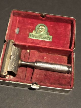 Early.  Vintage Ever Ready Safety Razor In Chrome Case.  Antique.  Razor
