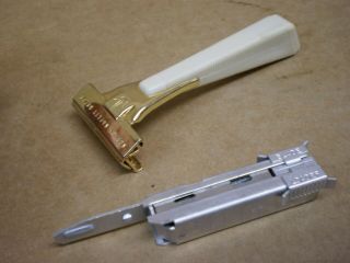 Vintage Gold Tone Schick Injector Safety Razor W/ Blades Cream Bakelite Handle
