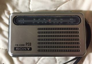 Vintage Sony Tfm - 6200w Am/fm Psb Portable Radio Great