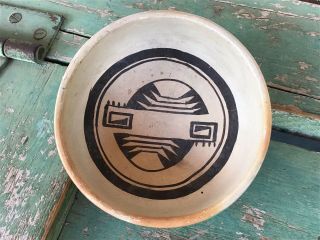 Fantastic Antique Small Hopi Pueblo Pottery Bowl N R