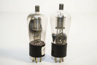 Western Electric 245 - A Vacuum Tubes Globe Glass Moulded Base 2