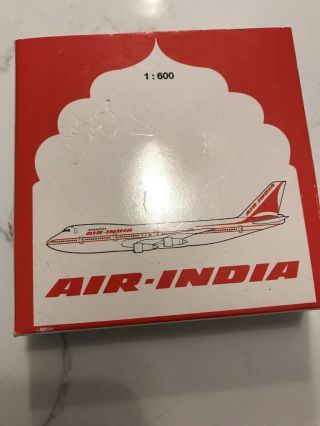 Schabak Air India Boeing 747 - 200 Model Airplane 1:600