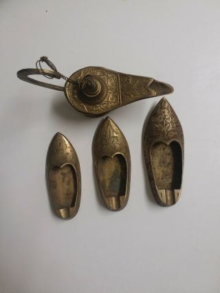 Vintage India Brass Alladin Genie Shoe Ashtray,  A Decorative Alladin Mini Lamp
