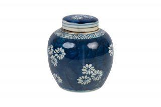 Blue And White Floral Flower Porcelain Ginger Jar 6 "