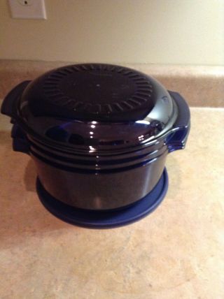 Tupperware 5 Piece Steam N Serve Almond Stacking Cooker Microwave Steamer 2192