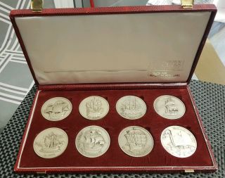Air Portugal 8 Ships Medal/coin Set,  Top Executive Navigator Class,  Tap,  With Case.
