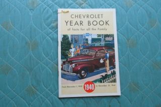 0605x 1940 Chevrolet Year Book Sales Brochure