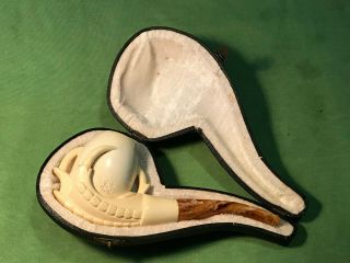 Lightly Smoked Unmarked Eagle Claw Meerschaum With Case Pipe