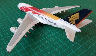 Airbus A380 Singapore Airlines 50th Anniversary Limited Edition 1 400 Scale 3