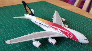 Airbus A380 Singapore Airlines 50th Anniversary Limited Edition 1 400 Scale 4