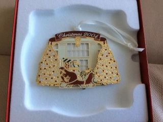 2004 Christmas Ornament White House East Wing Sleigh & Trees