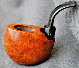 Beautifully Grained Lightly Smoked Comoy Vest Pocket Root Briar Pipe