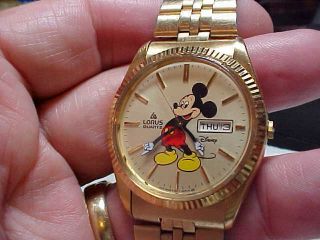 Lorus Brand Mans Mickey Mouse Dress Watch All Gold Plate With Day/date Cale