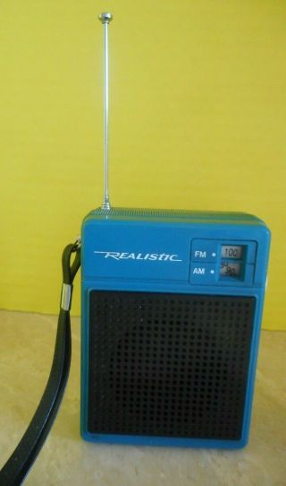 Realistic Transistor Radio Blue Model No.  12 - 721 1987 - 1993