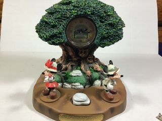 Disney Animal Kingdom Clock Mickey Minnie Mouse Walt Disney Animated Mcdonalds