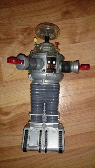 Lost In Space Robby The Robot 1997 Newline Productions